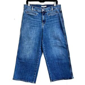 Levi's Classic Wide Leg Crop Jeans Size 12 Denim Blue Hight Rise Jeans Pockets